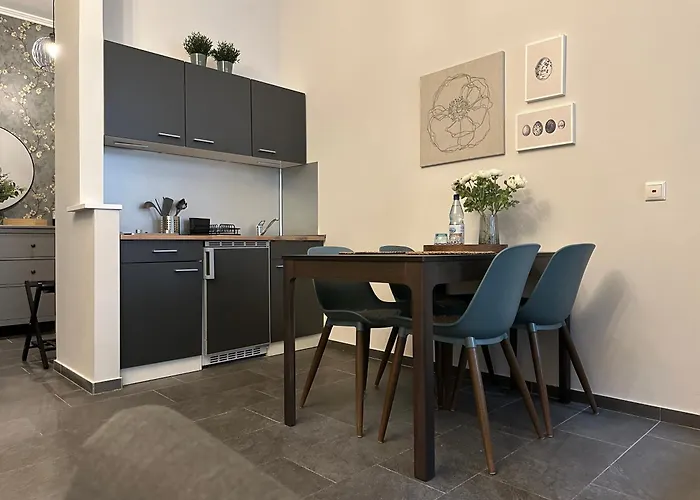 Attraktives City-apartment No5 Бремен